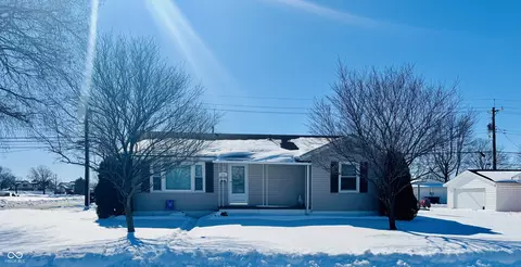 103 W Freeman Ave, Seymour, IN 47274