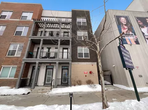 727 N Illinois St UNIT 208, Indianapolis, IN 46204