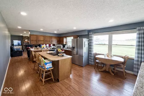 5986 Mia Ct, Plainfield, IN 46168 photo 7