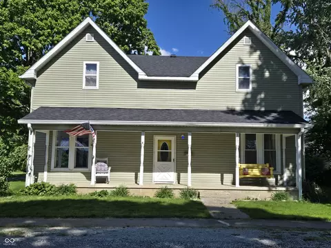 127 S Madison St, Knightstown, IN 46148