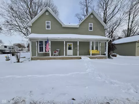 127 S Madison St, Knightstown, IN 46148