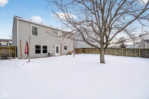 Exterior - 8277 S Evening Dr, Pendleton, IN 46064 photo 3 of 3