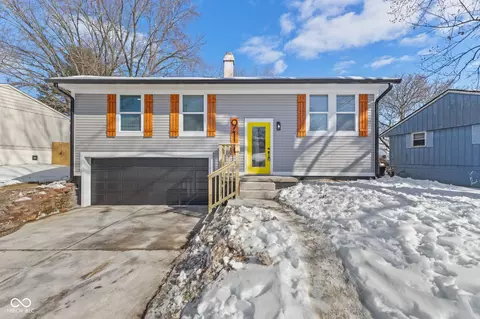 911 Gary Dr, Plainfield, IN 46168