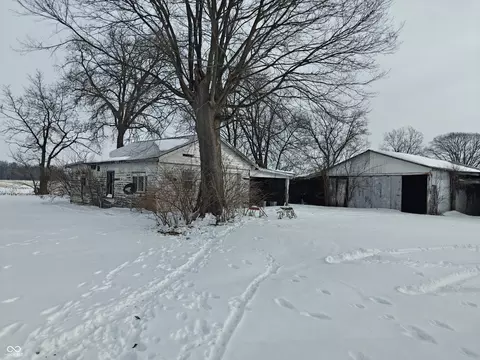 696 E 600 S, Shelbyville, IN 46176