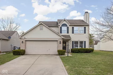 2245 Walnut Ridge Ln, Indianapolis, IN 46234