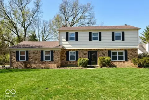Exterior - 7340 Cape Cod Cir, Indianapolis, IN 46250 photo 5 of 6