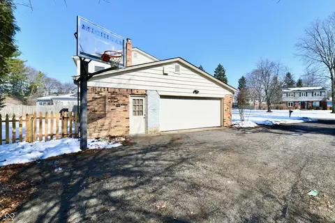 Exterior - 7340 Cape Cod Cir, Indianapolis, IN 46250 photo 6 of 6