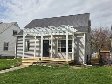 306 N 18th Ave, Beech Grove, IN 46107