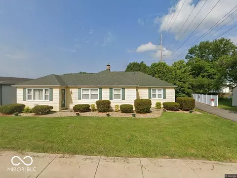 402 N Meridian St, Pittsboro, IN 46167