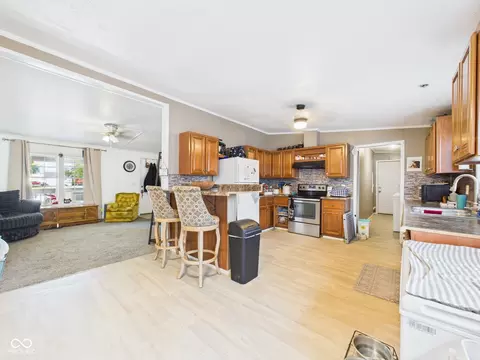 1000 E Willard St, Muncie, IN 47302 photo 7
