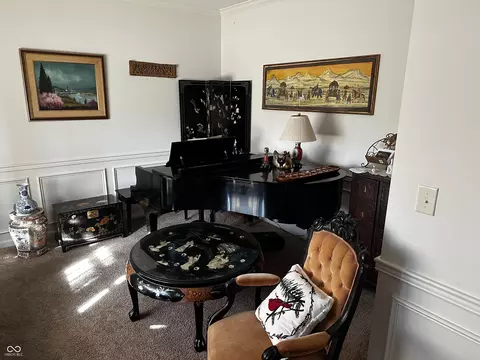 Living - 1685 Fair Weather Dr, Pendleton, IN 46064 photo 3 of 3