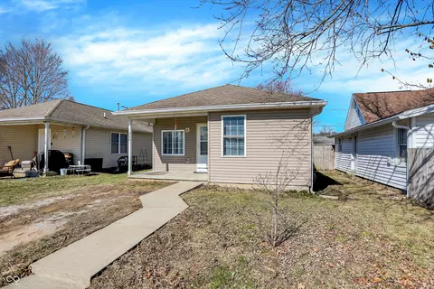720 E Walnut St, Martinsville, IN 46151