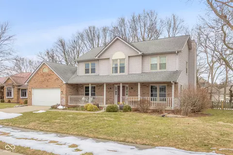 2288 Broadmoor Ln, Columbus, IN 47203