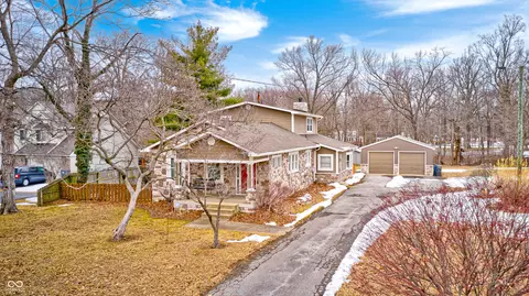 8806 Camby Rd, Camby, IN 46113