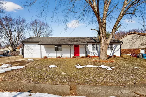 5526 Epperson Ct, Indianapolis, IN 46221