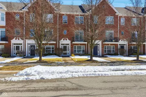 15314 Mystic Rock Dr, Carmel, IN 46033