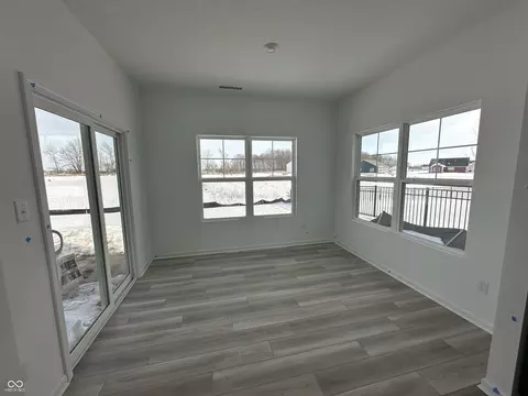 278 Cold Springs Dr, Pendleton, IN 46064 photo 2