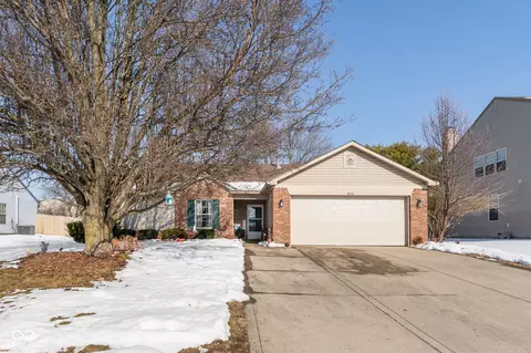 133 Fountain Dr, Mooresville, IN 46158