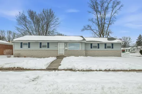 1710 Beechwood Dr, Plainfield, IN 46168