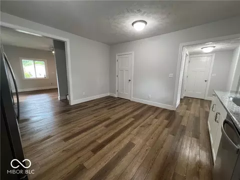 Entry Way - 307 E Wall St, Advance, IN 46102 photo 1 of 2