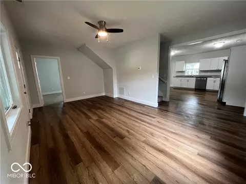 Living - 307 E Wall St, Advance, IN 46102 photo 3 of 3