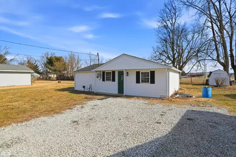 1079 S Crawford St, Martinsville, IN 46151