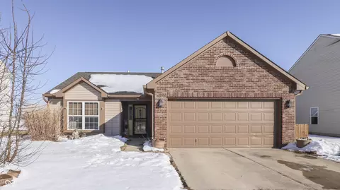 1220 Harvest Ridge Cir, Franklin, IN 46131