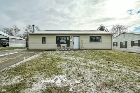617 Nelson Dr, Mooresville, IN 46158