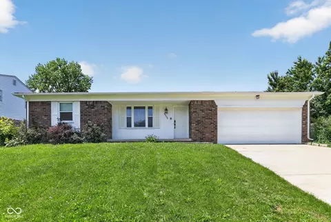 5508 Armstrong Dr, Indianapolis, IN 46237