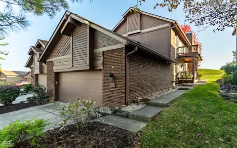 373 Exeter Ct, Greenwood, IN 46143