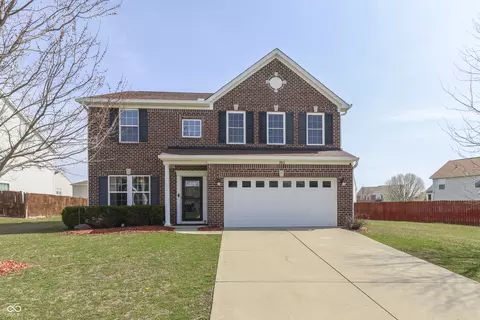 765 Legacy Blvd, Greenwood, IN 46143