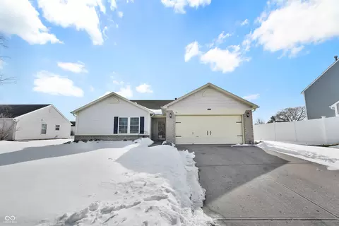 1779 Whisperwood Trl, Danville, IN 46122