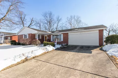 4211 31st St, Columbus, IN 47203