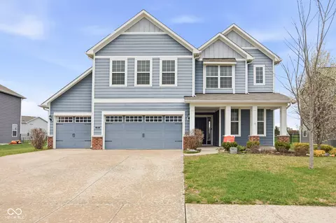 15317 Eastpark Cir W, Fishers, IN 46037