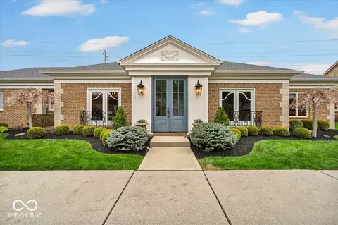 958 Tamarack Circle North Dr, Indianapolis, IN 46260