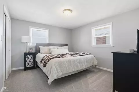 Bedroom - 5717 W 5721 W Sr 132, Pendleton, IN 46064 photo 1 of 8