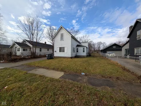 1917 Cedar St, Anderson, IN 46016