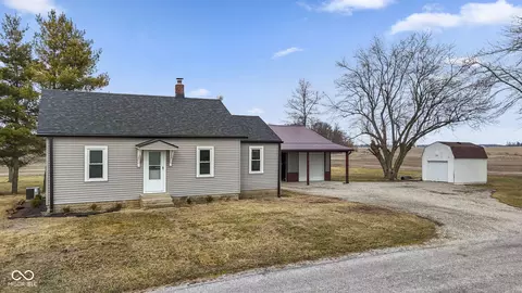 784 E 800 N, Rushville, IN 46173