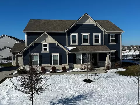 11940 Springtide Ln, Fishers, IN 46037