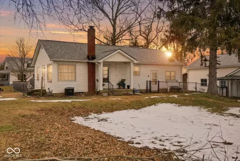 610 E Grant St, Waldron, IN 46182