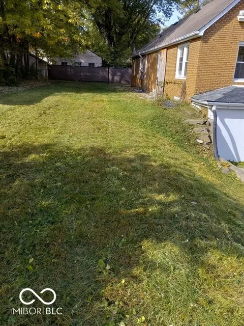 1324 N Tacoma Ave, Indianapolis, IN 46201