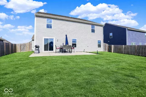 Exterior - 6645 Honeysuckle Way, Pendleton, IN 46064 photo 6 of 6