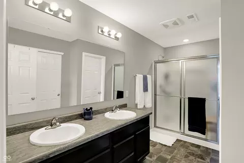 Bath - 6645 Honeysuckle Way, Pendleton, IN 46064 photo 1 of 5
