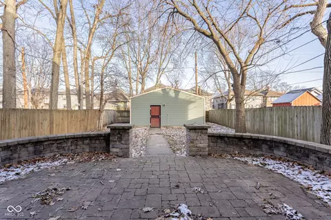 Exterior - 2839 N Talbott St, Indianapolis, IN 46205 photo 8 of 13