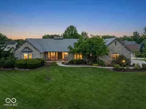 1901 Dakota Dr, Noblesville, IN 46062