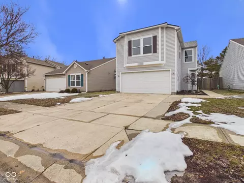 16856 Aulton Dr, Noblesville, IN 46060