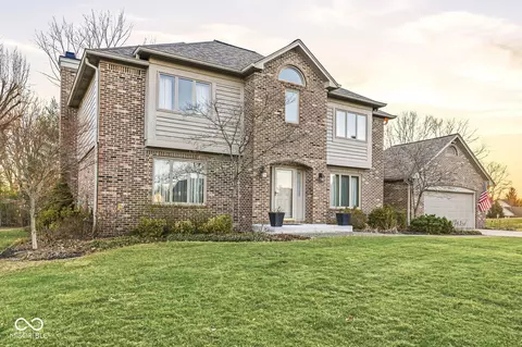 9053 Sargent Creek Dr, Indianapolis, IN 46256