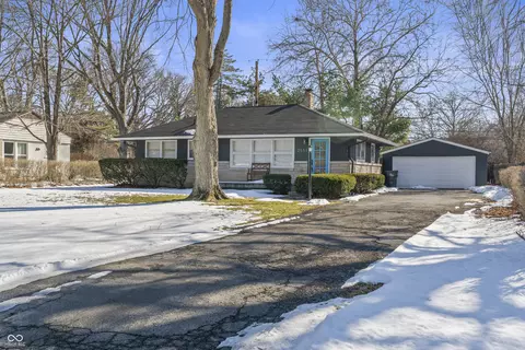 2551 E 68th St, Indianapolis, IN 46220