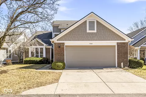 7869 Clearwater Pkwy, Indianapolis, IN 46240