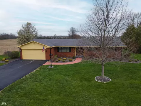 9366 W County Road 1050 N, Elwood, IN 46036